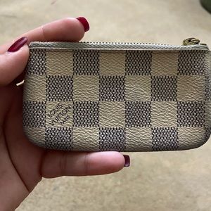 Authentic LV Key Cles